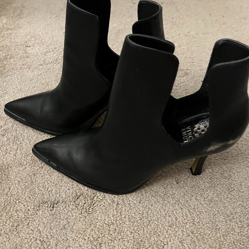 Vince Camuto Leather Size 10 bootie, Black - Picture 9 of 9